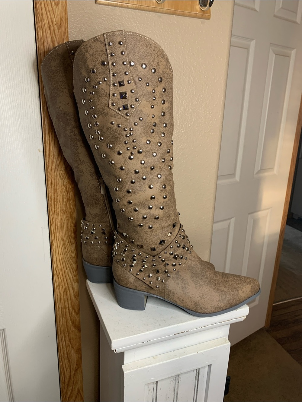 WESTERN Brown Knee-High Heeled Studded Boots for Women